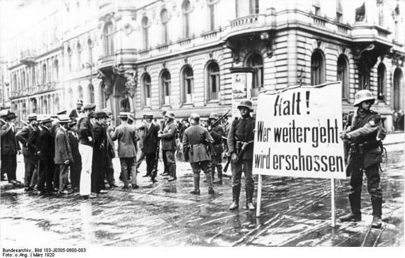 The Kapp-Lüttwitz Putsch: Soldiers on Wilhelmplatz in Berlin  (March 1920)